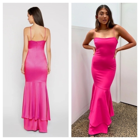 Likely / NWT Aurora Trumpet tiered  Gown in fuchsia pink - Picture 2 of 7